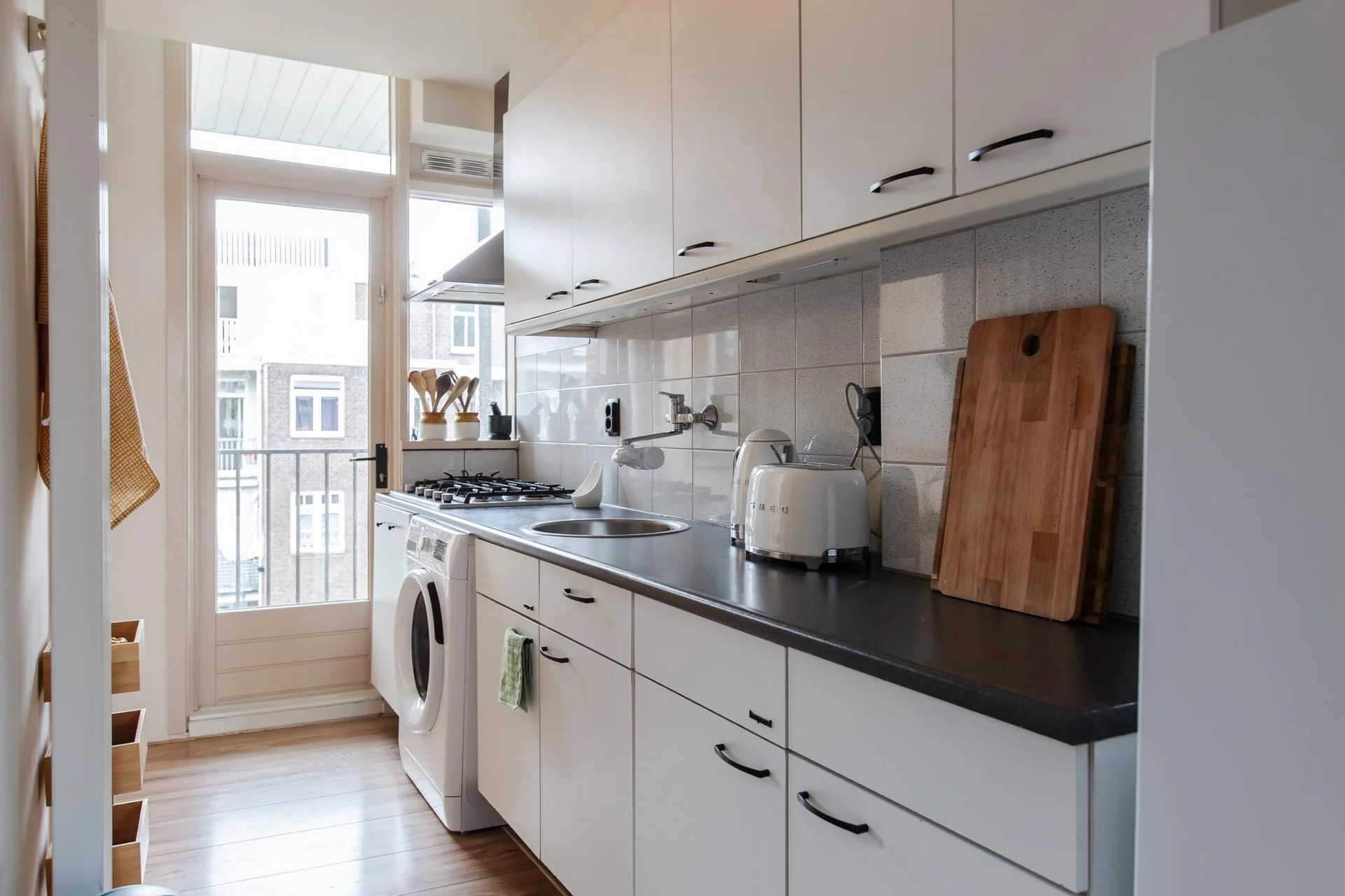 Foto van de Appartement gelegen aan de Bilderdijkkade in Amsterdam