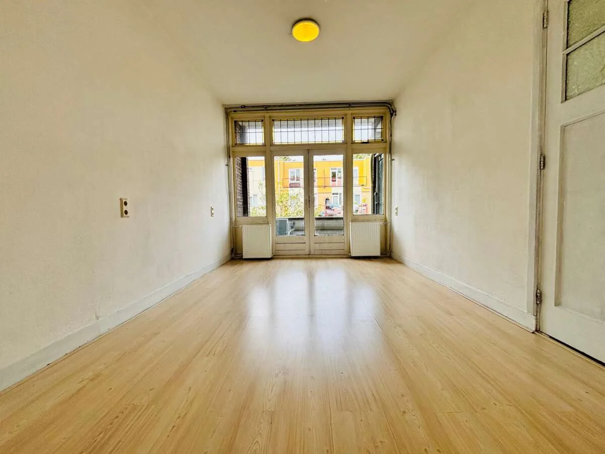 Foto van de Appartement gelegen aan de Mijnsherenlaan in Rotterdam
