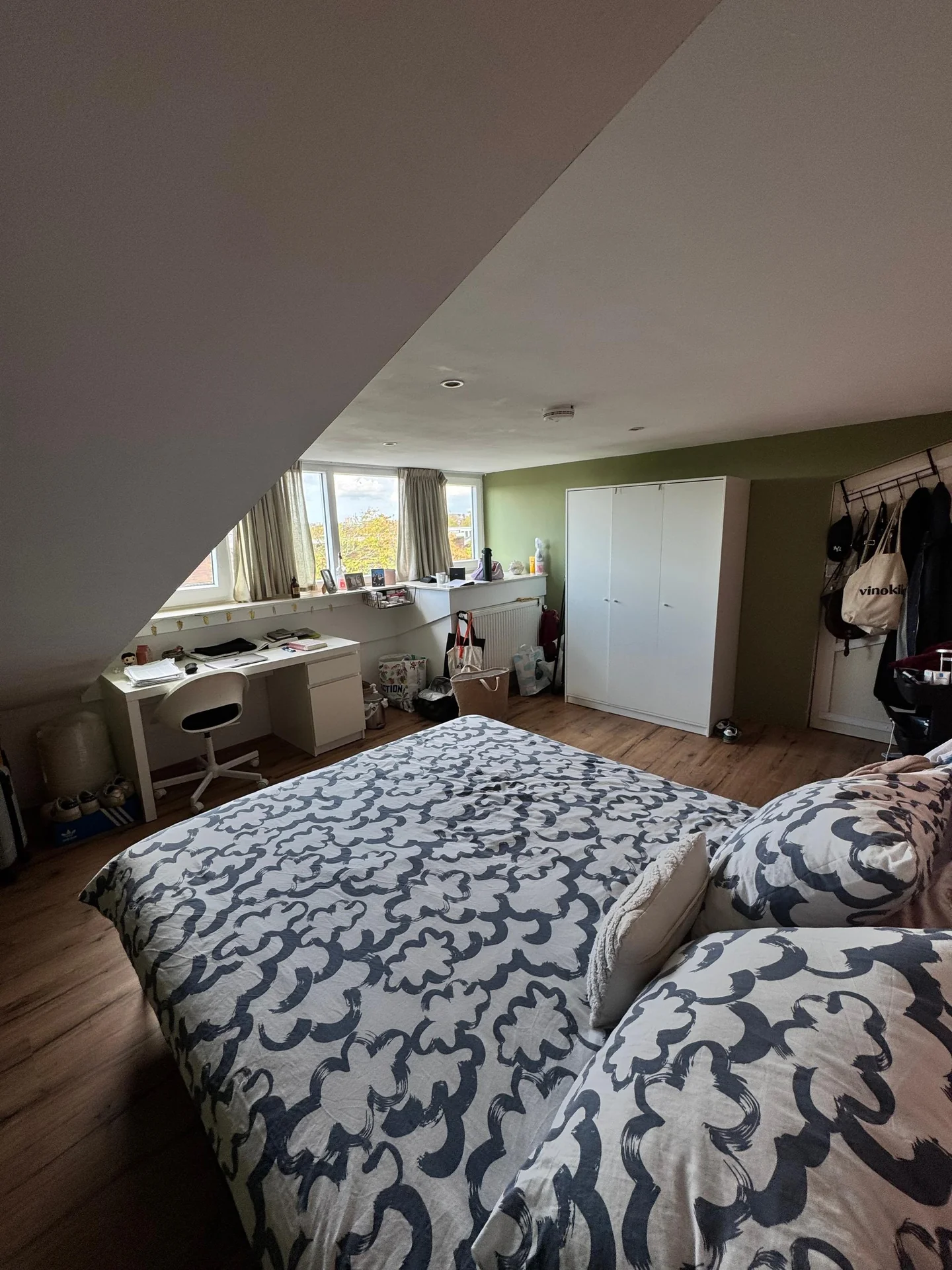 Foto van de Kamer gelegen aan de Sporadenlaan in Amsterdam