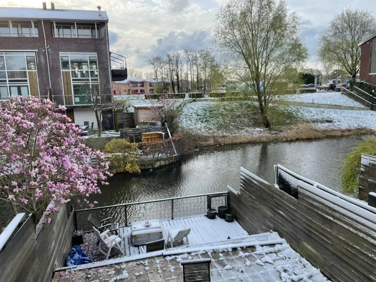 Foto van de Kamer gelegen aan de Sporadenlaan in Amsterdam