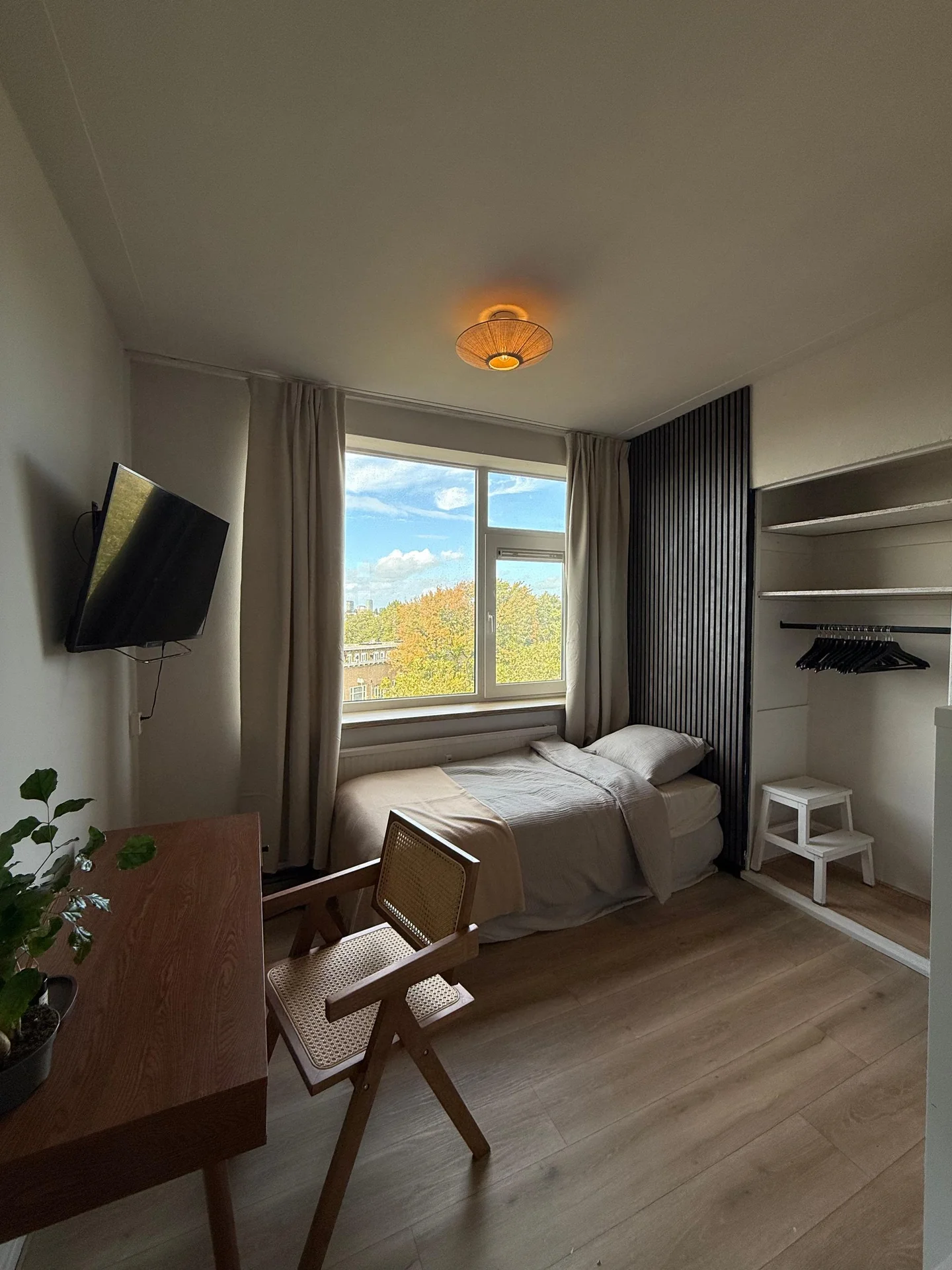 Foto van de Kamer gelegen aan de Korte Geuzenstraat in Amsterdam