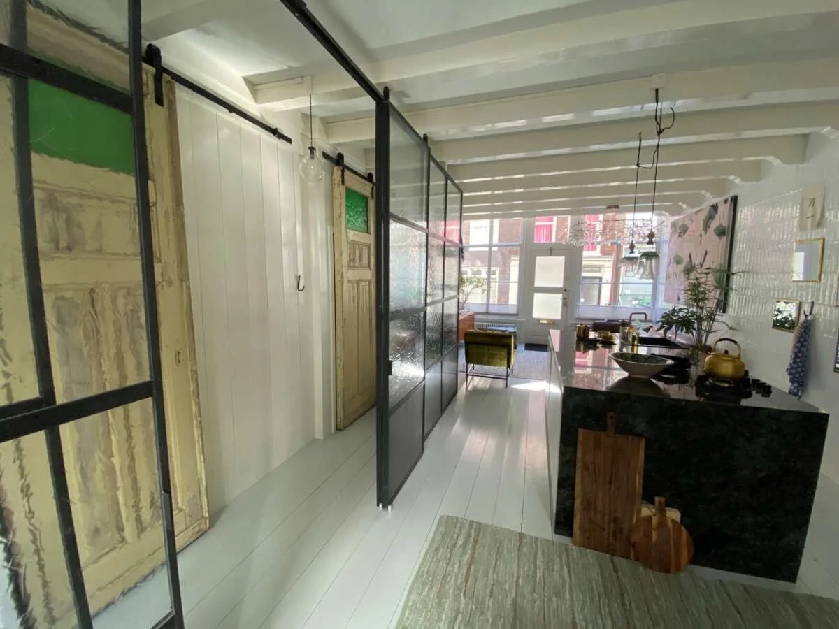 Foto van de Appartement gelegen aan de Tweede Anjeliersdwarsstraat in Amsterdam
