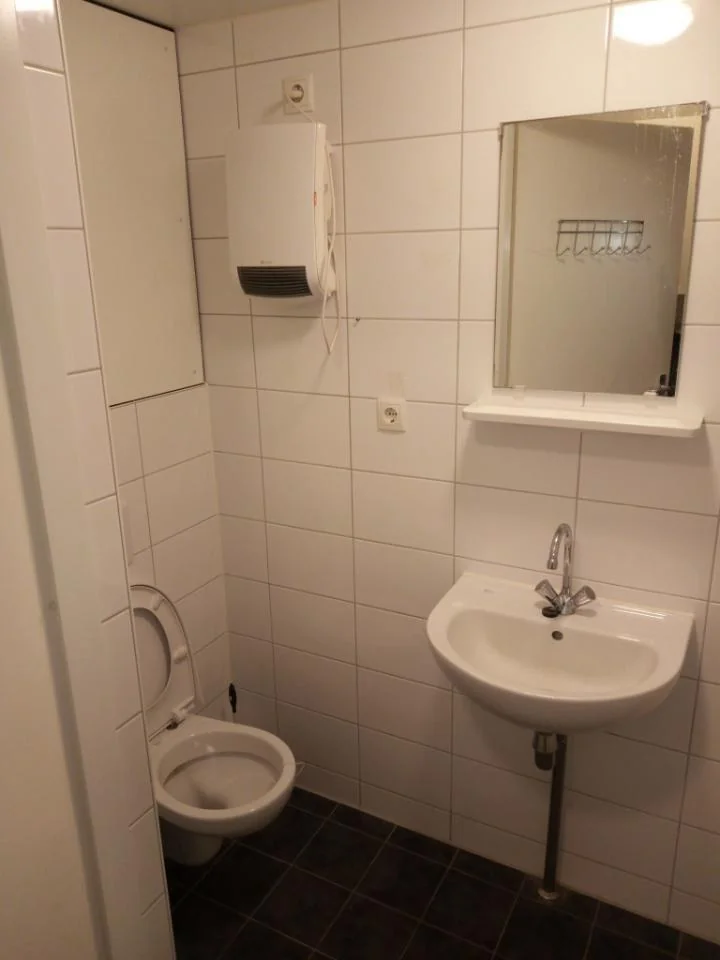 Foto van de Studio gelegen aan de Th. K. van Lohuizenlaan in Amsterdam