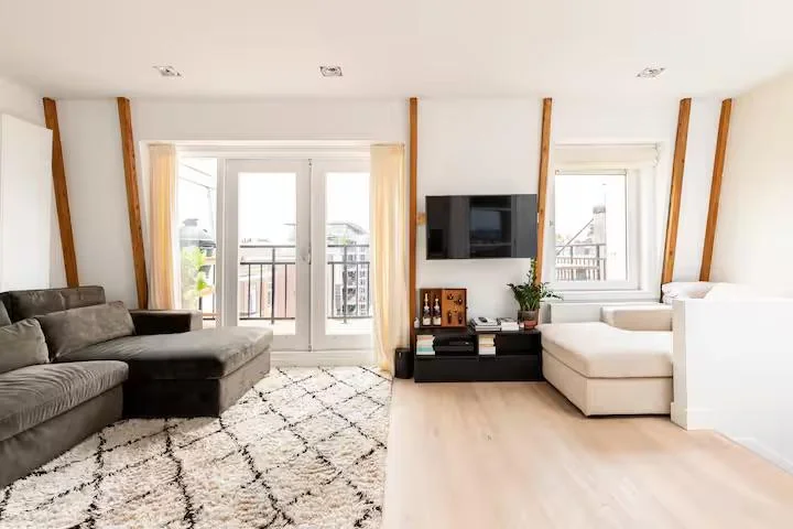 Foto van de Appartement gelegen aan de Kwakersplein in Amsterdam