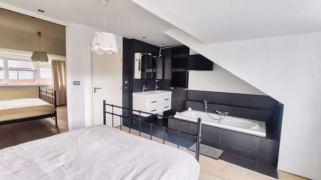Foto van de Appartement gelegen aan de Ferdinand Bolweg in Amstelveen