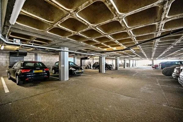 Foto van de Appartement gelegen aan de Gevers Deynootweg in Den Haag