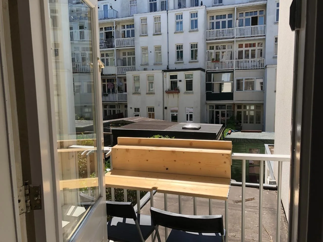 Foto van de Appartement gelegen aan de Balistraat in Amsterdam