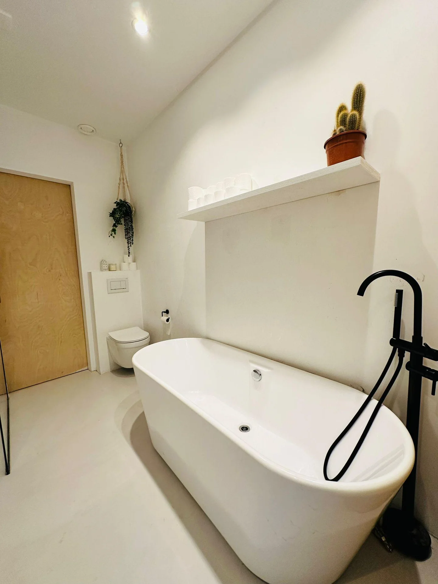 Foto van de Kamer gelegen aan de Aalsmeerweg in Amsterdam