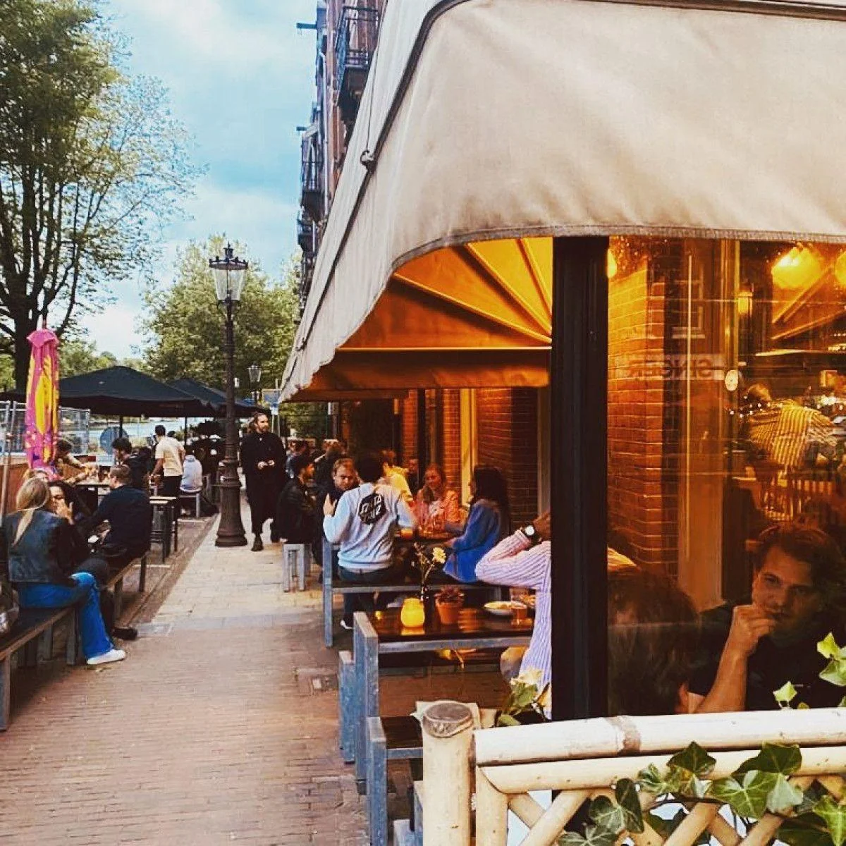 Foto van de Appartement gelegen aan de Van Houweningenstraat in Amsterdam