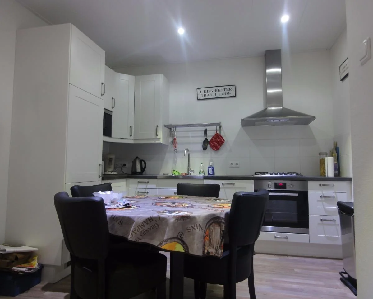 Foto van de Kamer gelegen aan de Geervlietstraat in Rotterdam