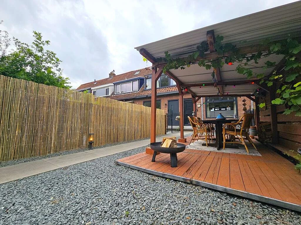 Foto van de Appartement gelegen aan de Bovendijk in Rotterdam
