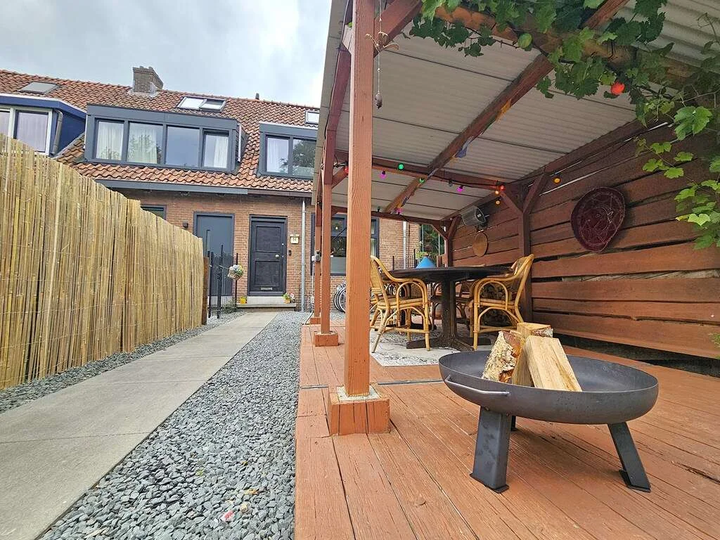 Foto van de Appartement gelegen aan de Bovendijk in Rotterdam