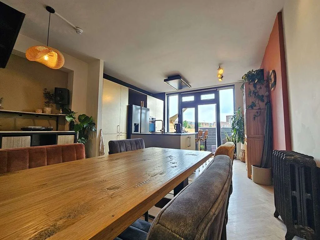 Foto van de Appartement gelegen aan de Bovendijk in Rotterdam