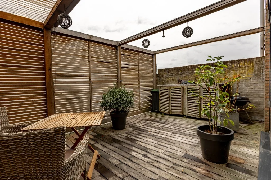 geblurde versie van de foto als achtergrond