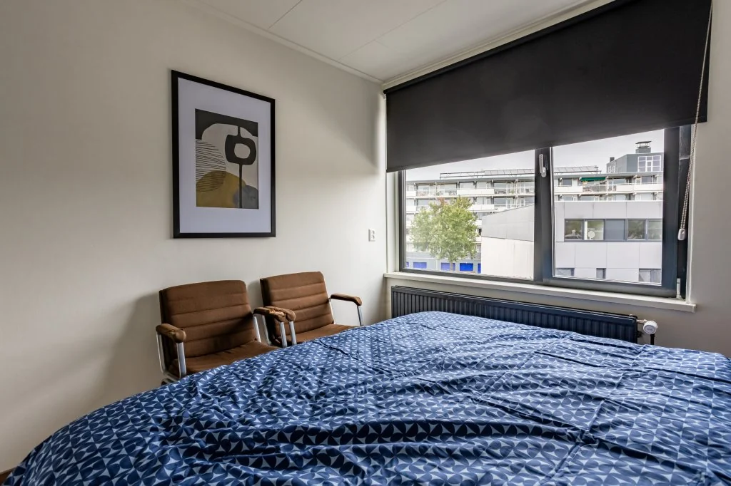 geblurde versie van de foto als achtergrond