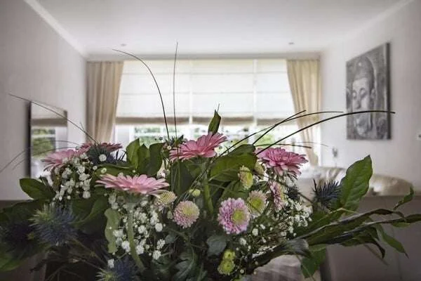 geblurde versie van de foto als achtergrond