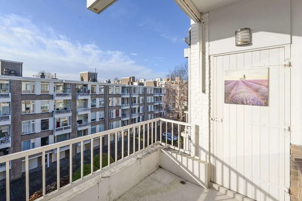 Foto van de Appartement gelegen aan de Aaltje Noordewierstraat in Den Haag