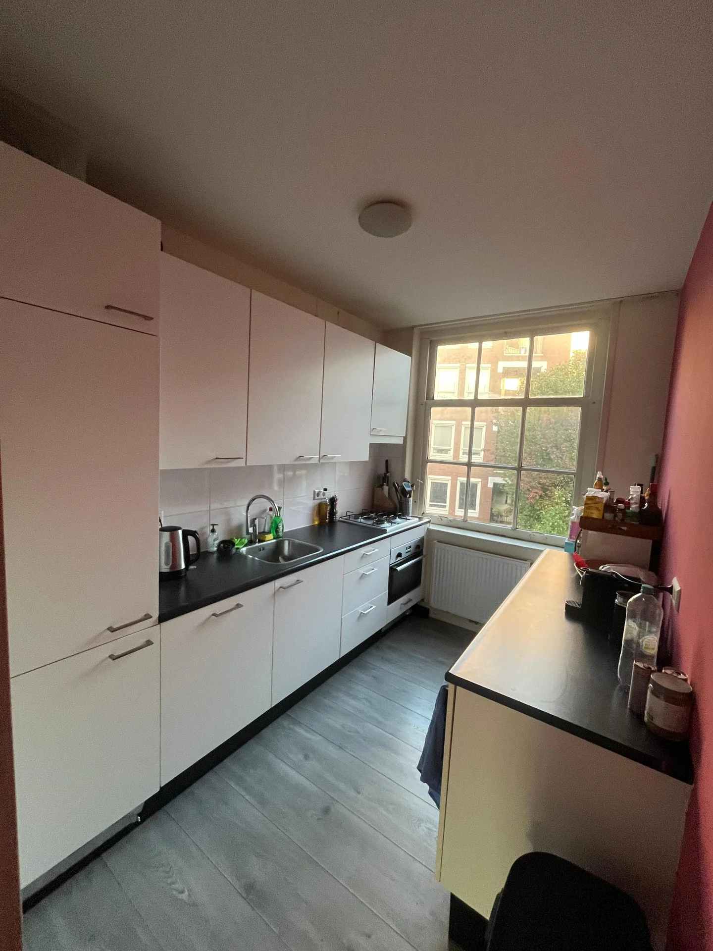 Foto van de Kamer gelegen aan de Driehoekstraat in Amsterdam