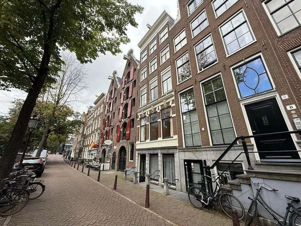 Foto van de Appartement gelegen aan de Reguliersgracht in Amsterdam