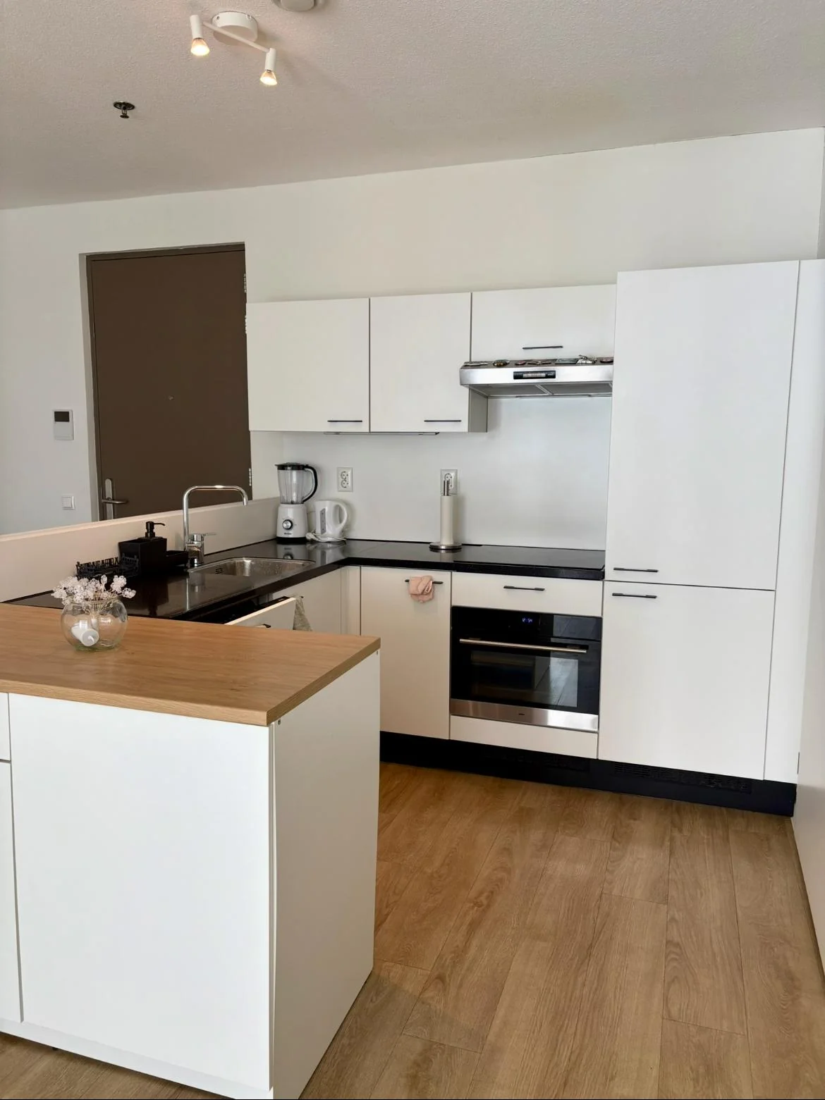 Foto van de Kamer gelegen aan de Pietersbergweg in Amsterdam