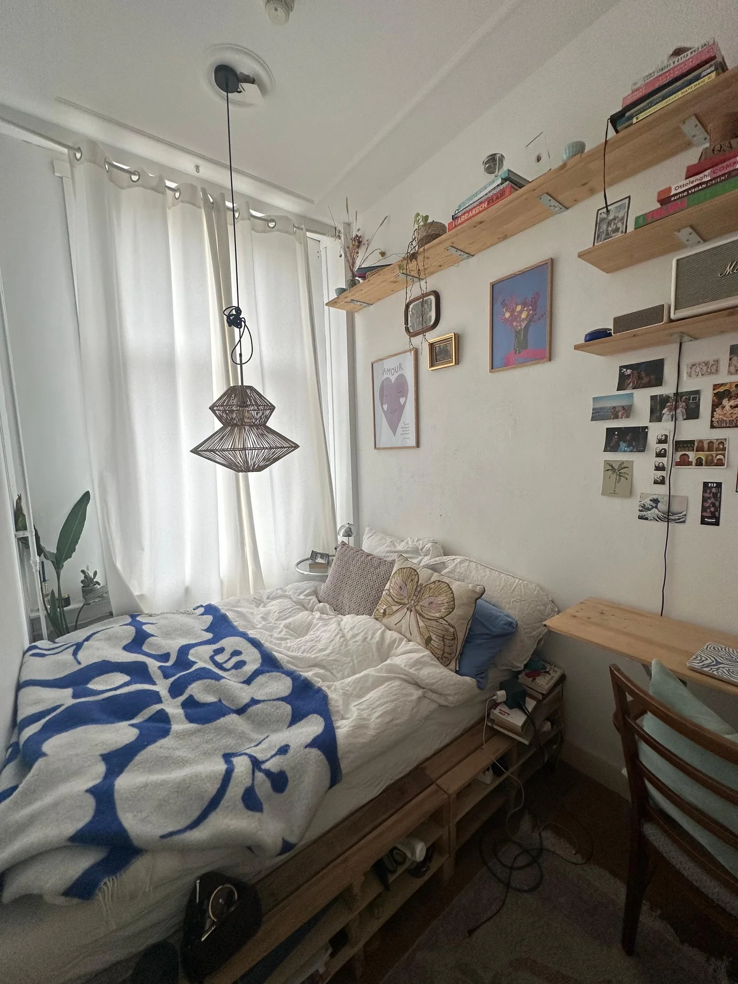 Foto van de Kamer gelegen aan de Weteringkade in Den Haag