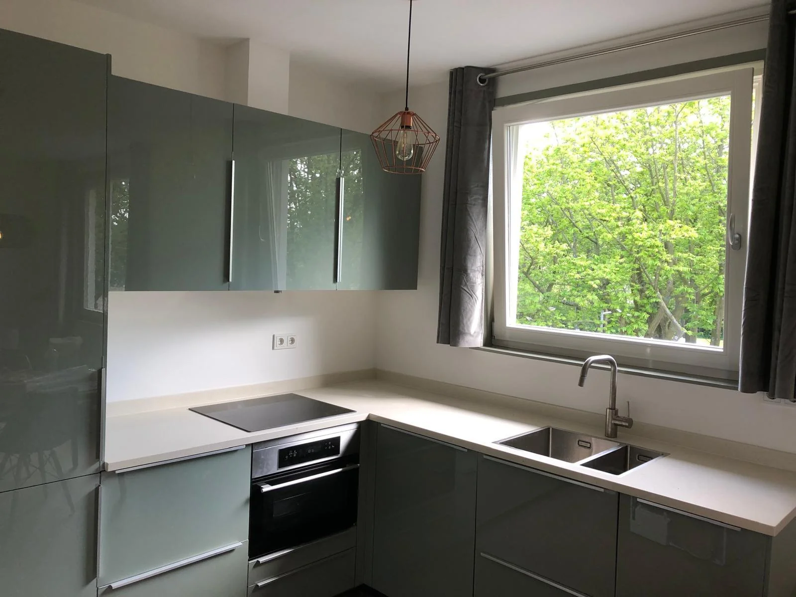 Foto van de Appartement gelegen aan de Burgemeester Vening Meineszlaan in Amsterdam