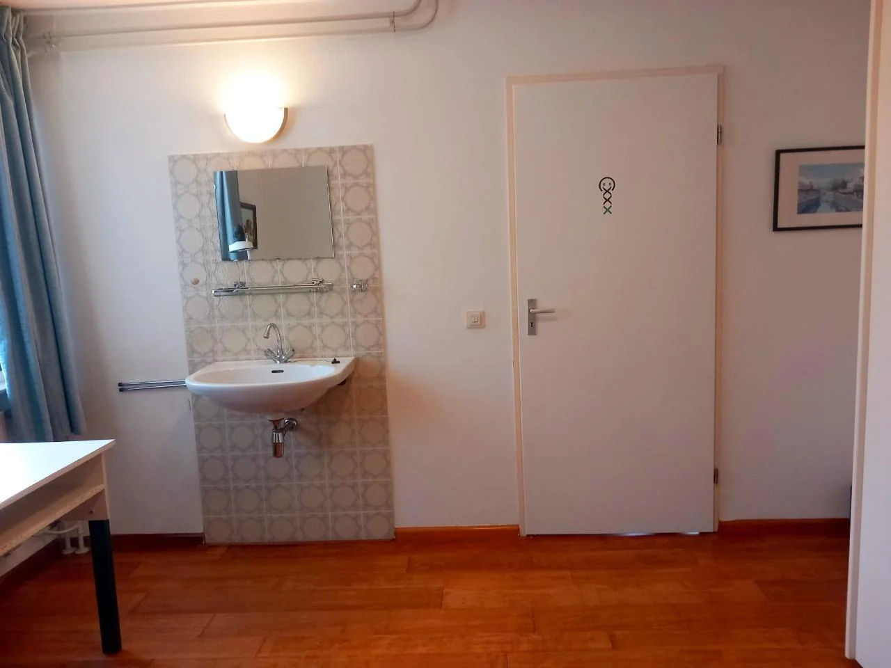 geblurde versie van de foto als achtergrond