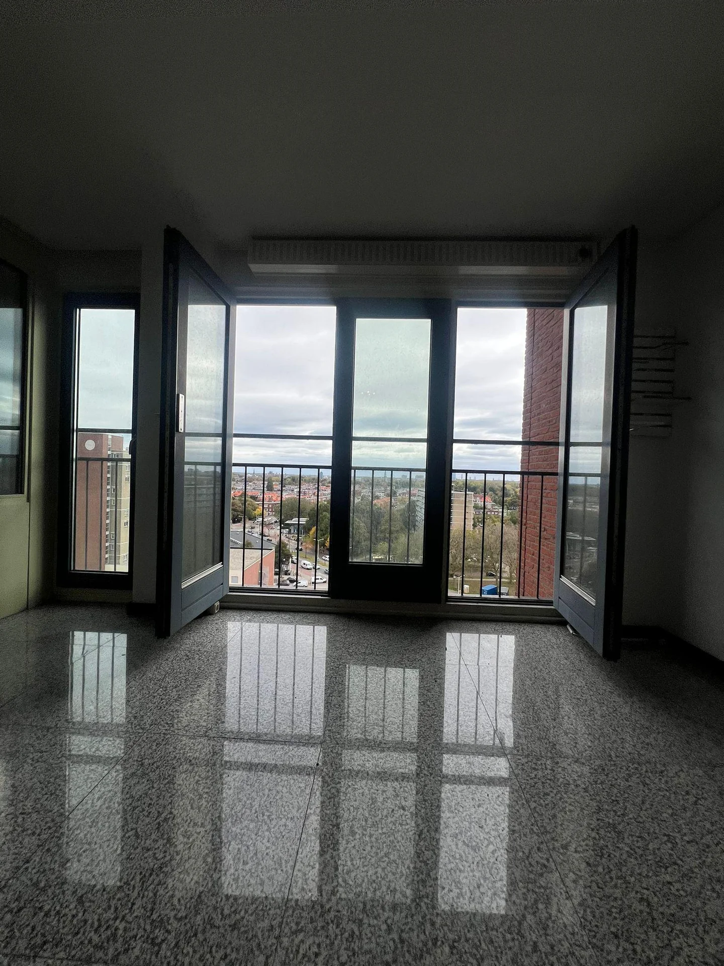 Foto van de Appartement gelegen aan de Verheeskade in Den Haag