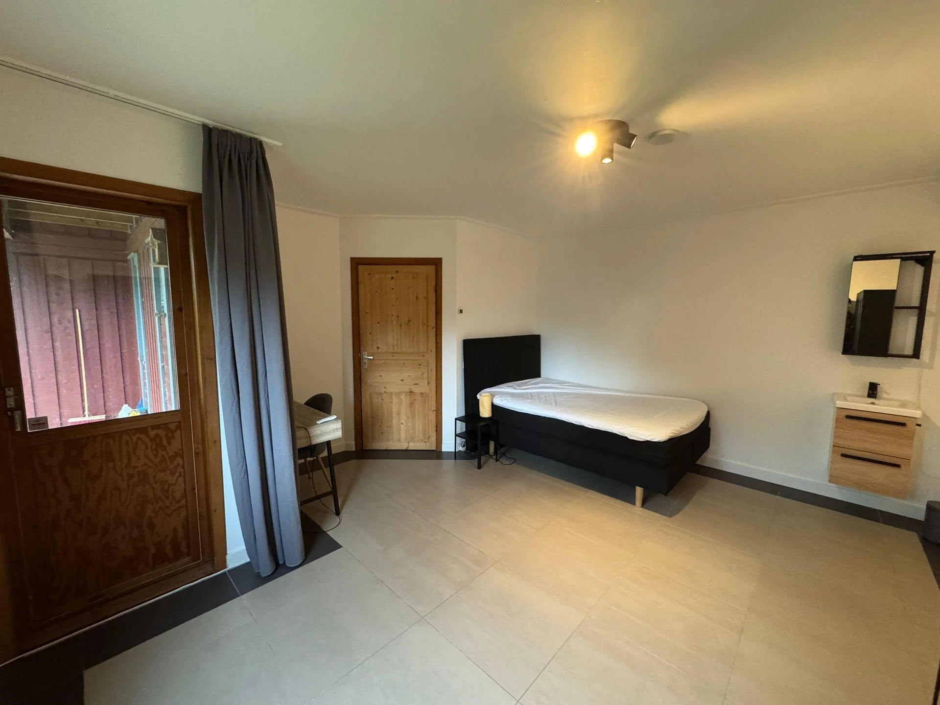 Foto van de Kamer gelegen aan de Salamanderstraat in Almere