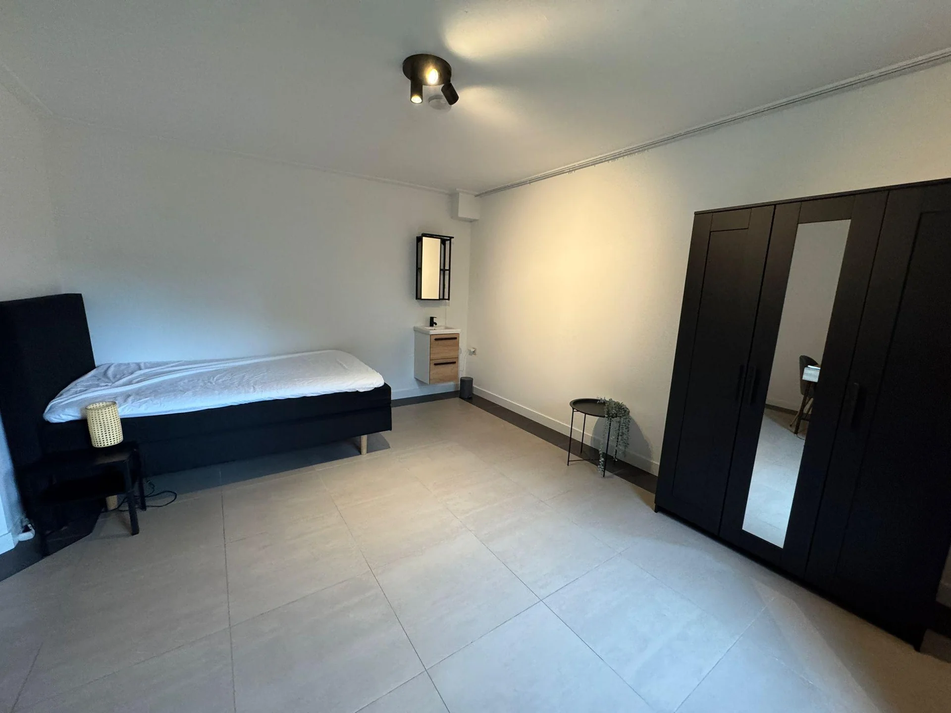 Foto van de Kamer gelegen aan de Salamanderstraat in Almere