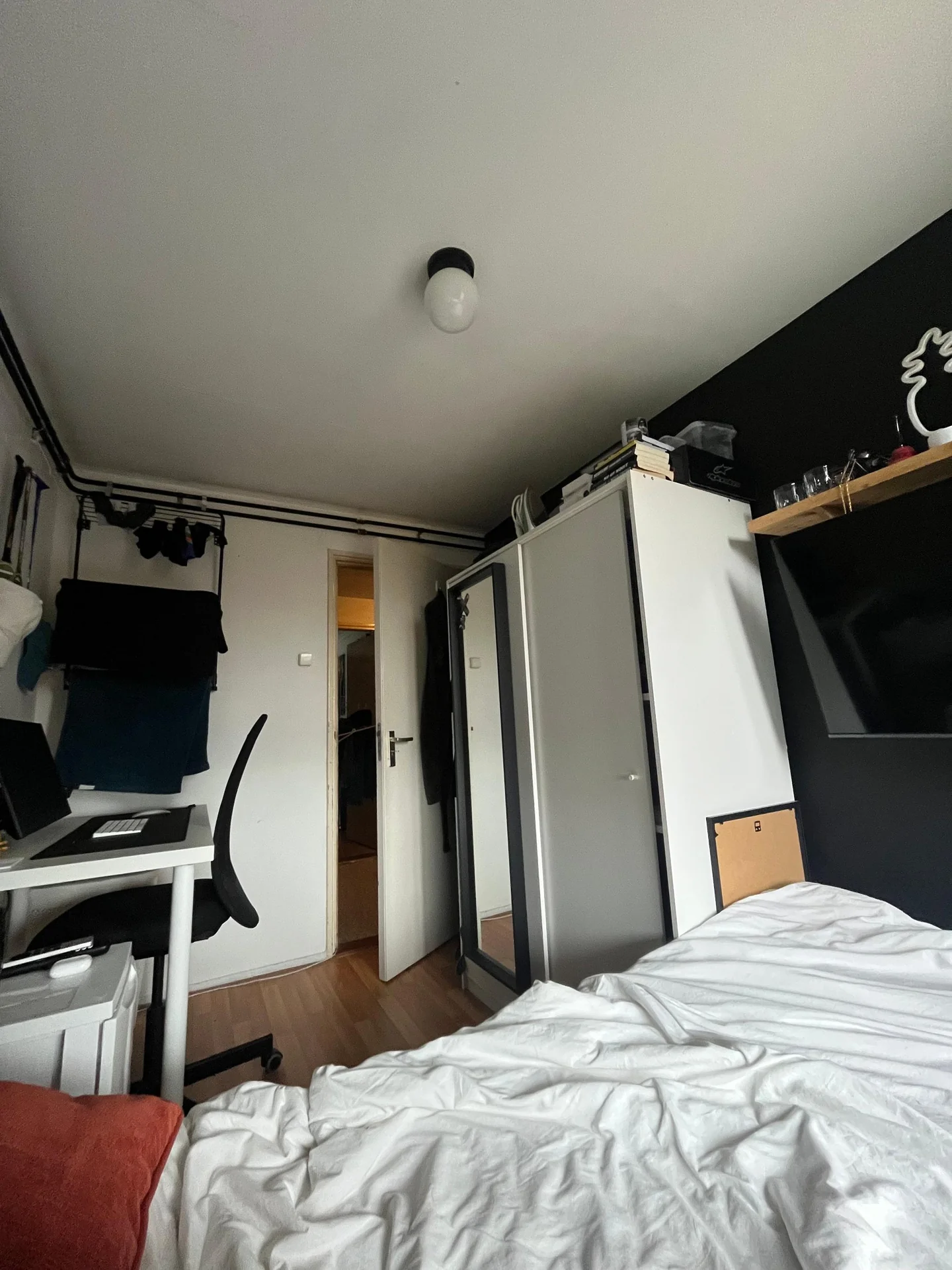 Foto van de Kamer gelegen aan de Illegaliteitslaan in Groningen
