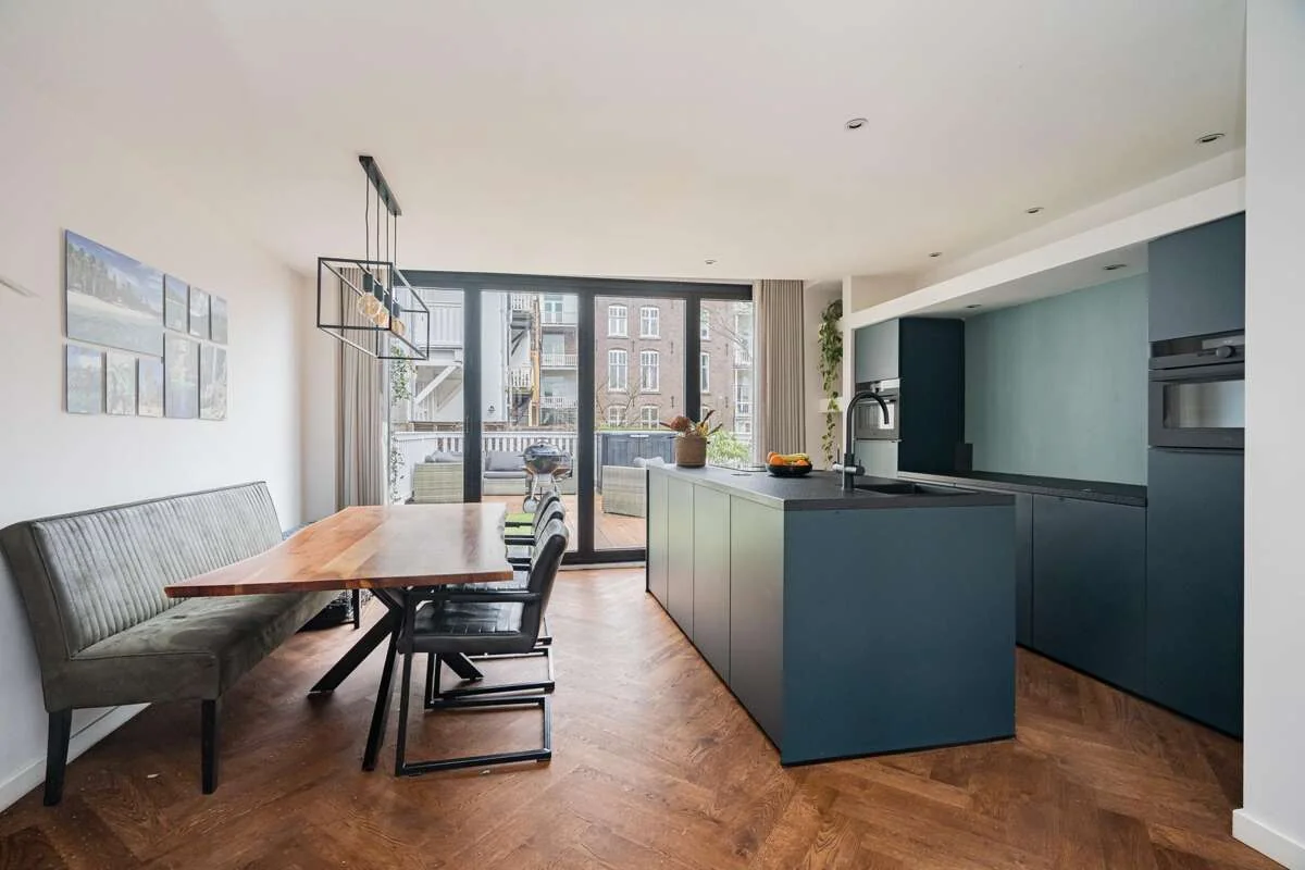 Foto van de Appartement gelegen aan de Overtoom in Amsterdam