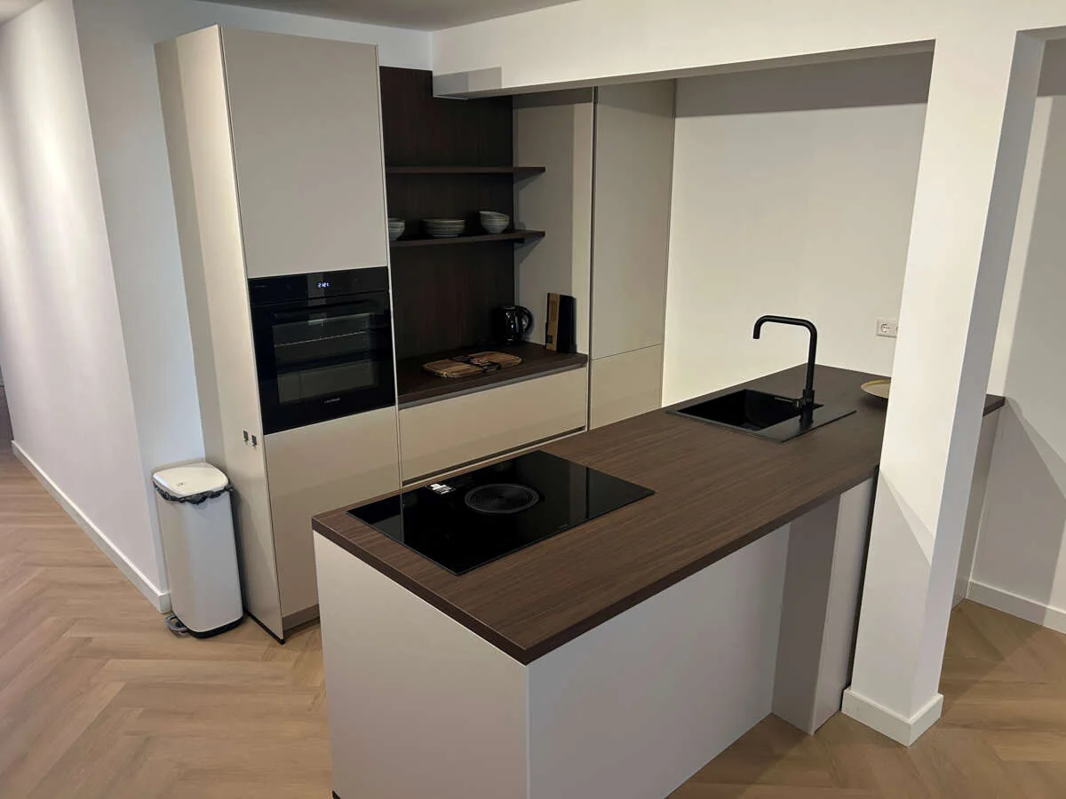 Foto van de Appartement gelegen aan de Roo-Valkstraat in Rotterdam