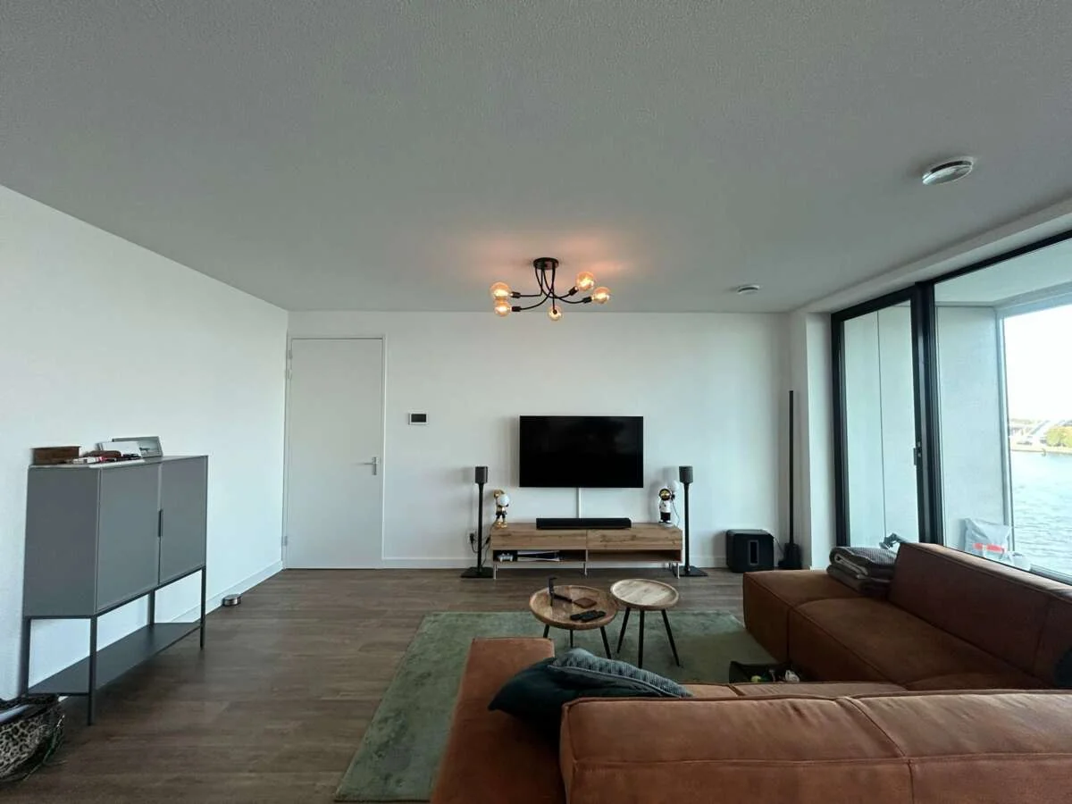 Foto van de Appartement gelegen aan de Pampuskade in Rotterdam