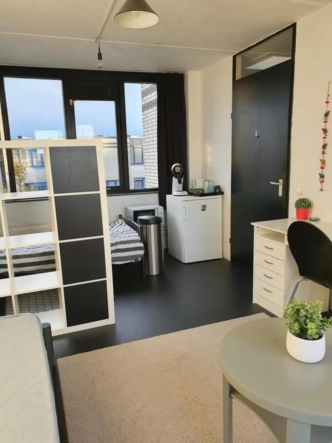 geblurde versie van de foto als achtergrond