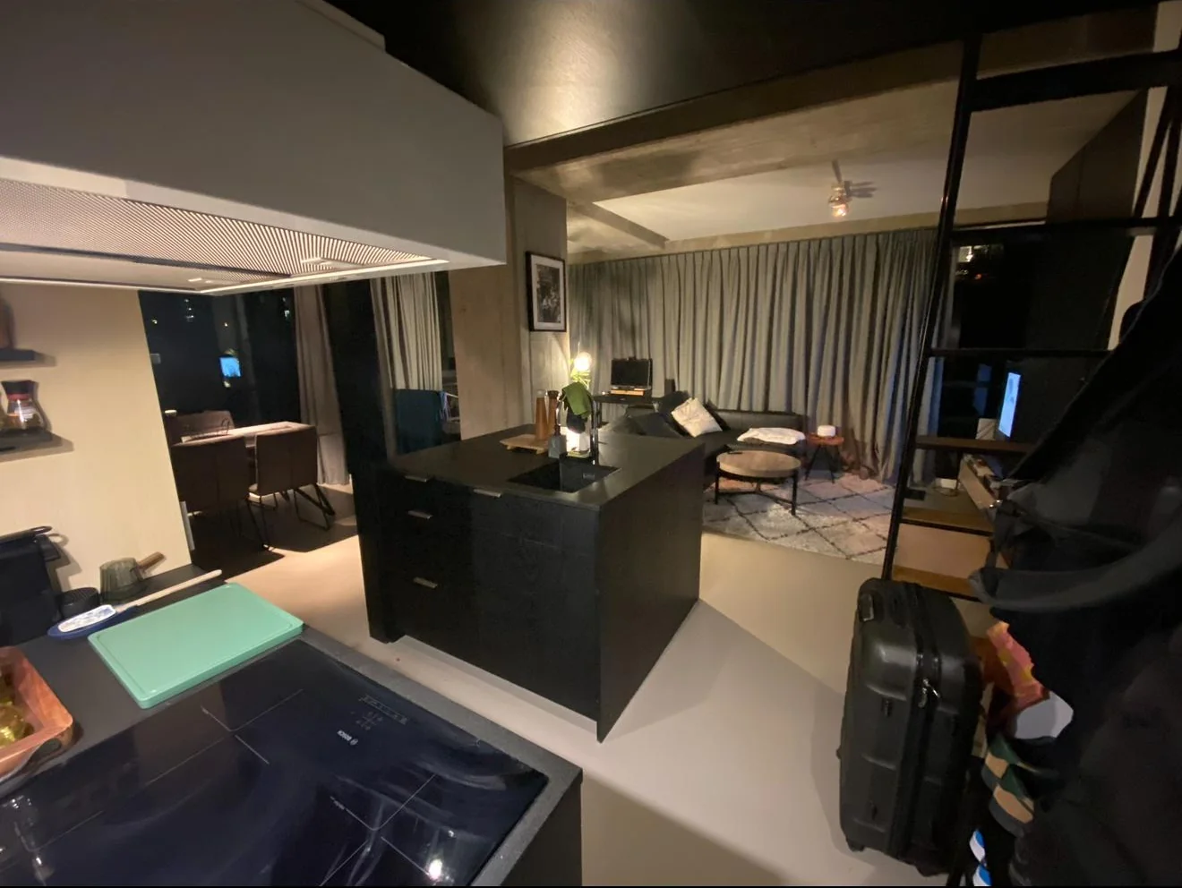 Foto van de Studio gelegen aan de Maassluisstraat in Amsterdam