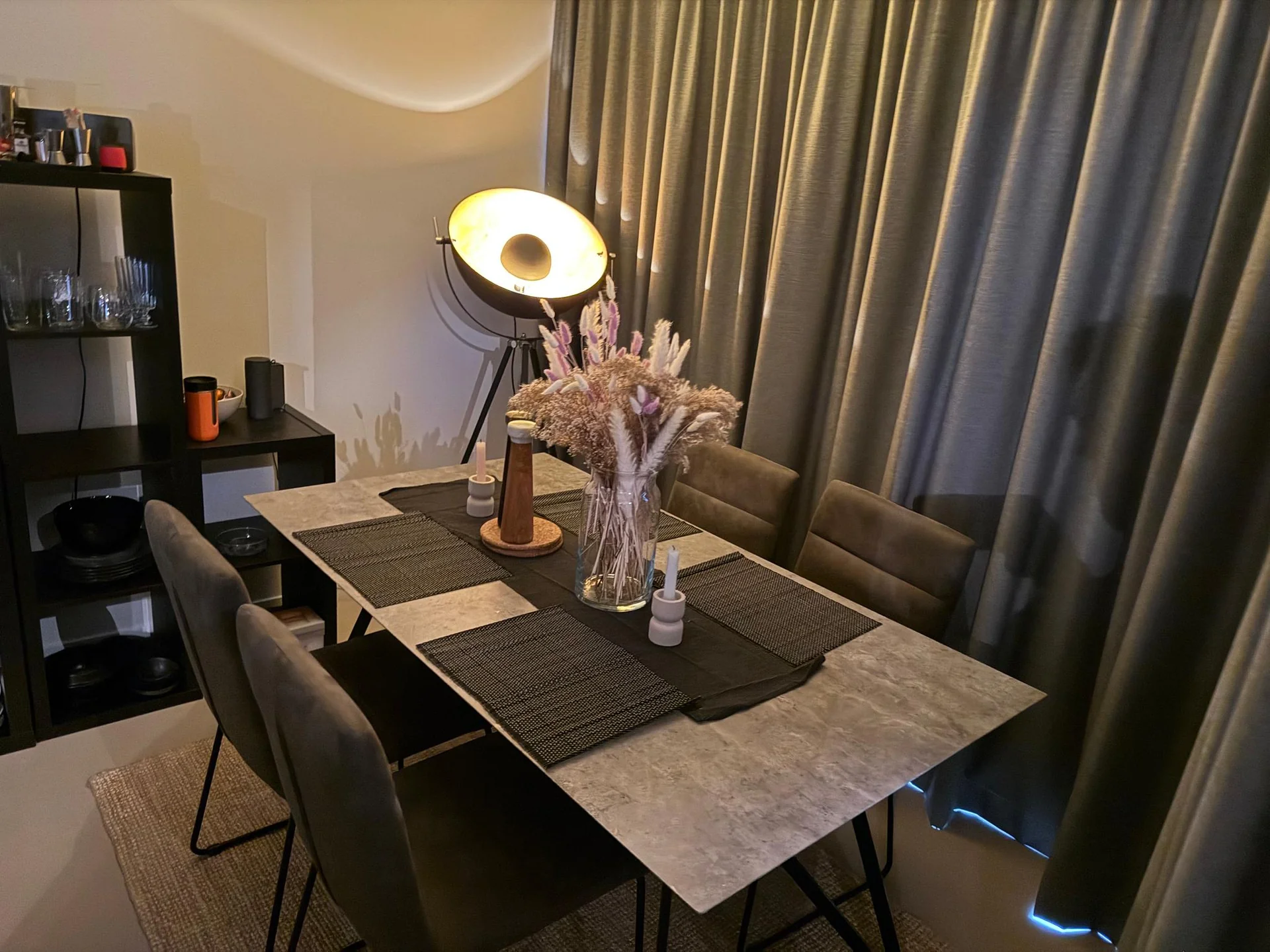 Foto van de Studio gelegen aan de Maassluisstraat in Amsterdam