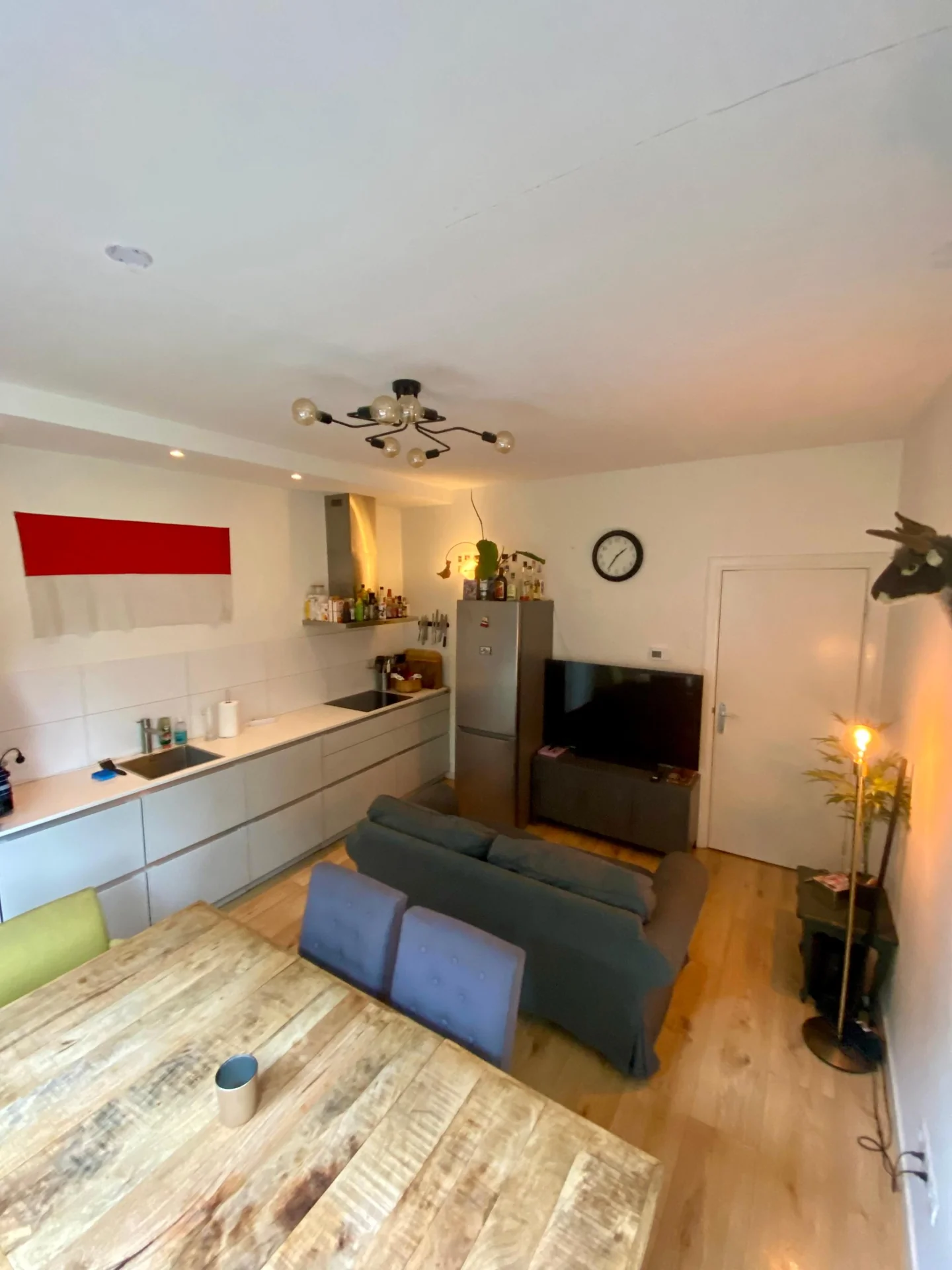 Foto van de Kamer gelegen aan de Broekslootkade in Den Haag