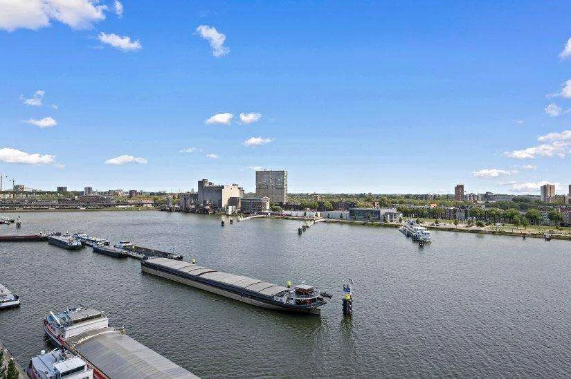 Foto van de Appartement gelegen aan de Maashaven N.z. in Rotterdam