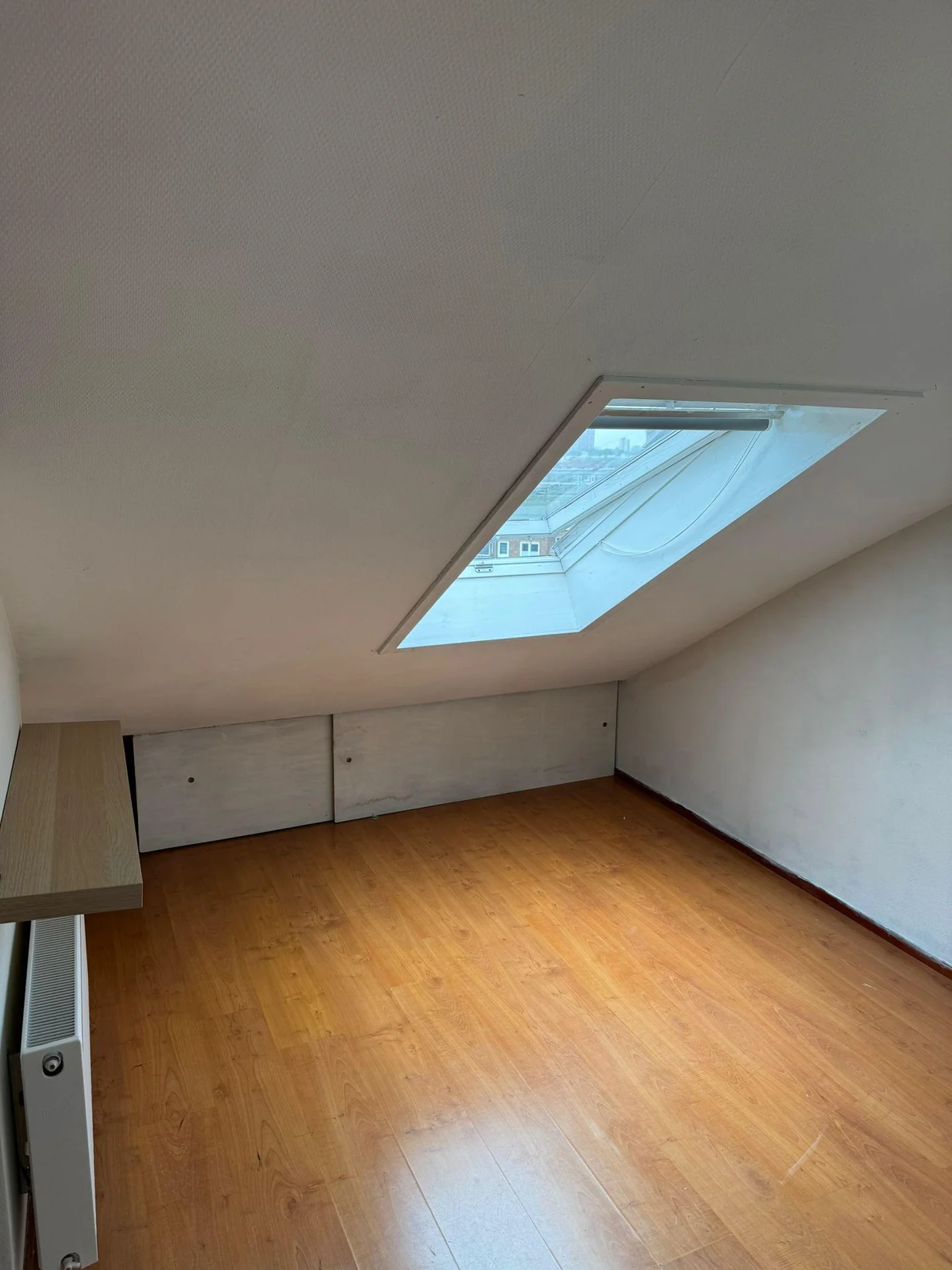 Foto van de Kamer gelegen aan de Veenendaalkade in Den Haag