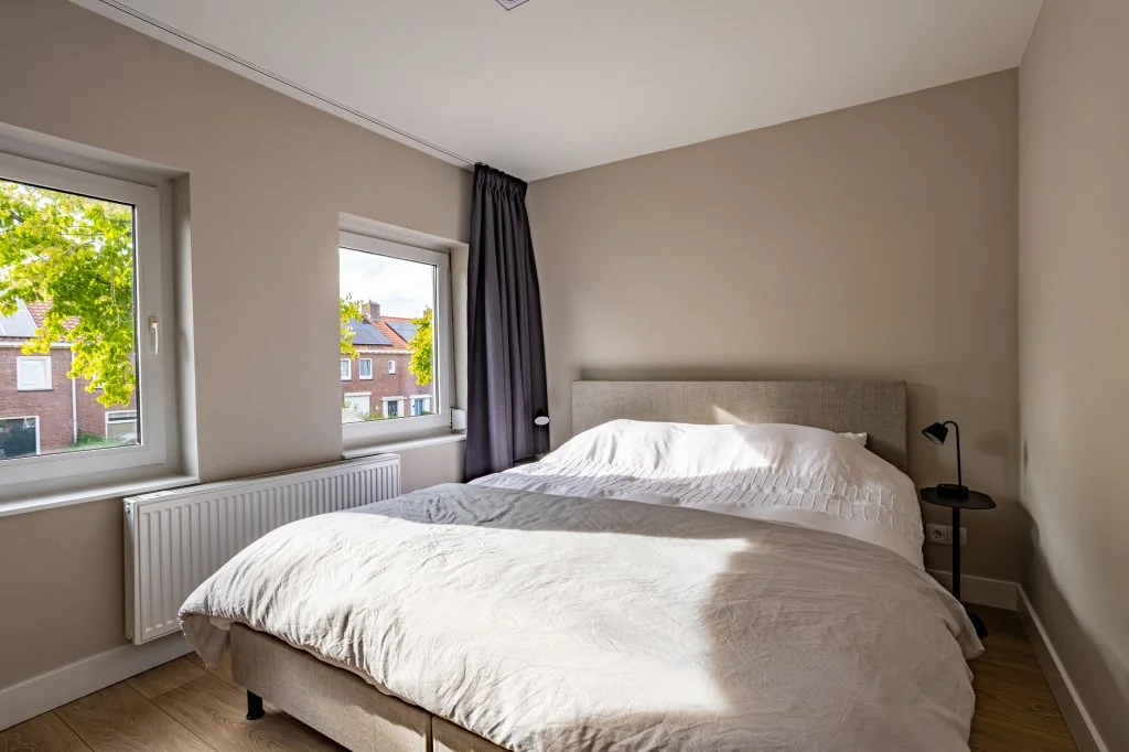 geblurde versie van de foto als achtergrond