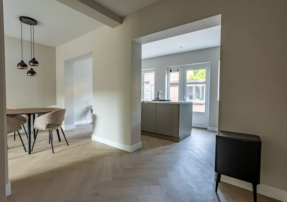 geblurde versie van de foto als achtergrond