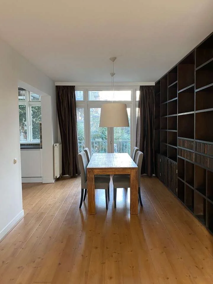 Foto van de Appartement gelegen aan de President Kennedylaan in Amsterdam