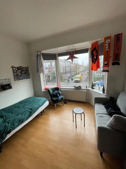 Foto van de Kamer gelegen aan de E. Thomassen a Thuessinklaan in Groningen