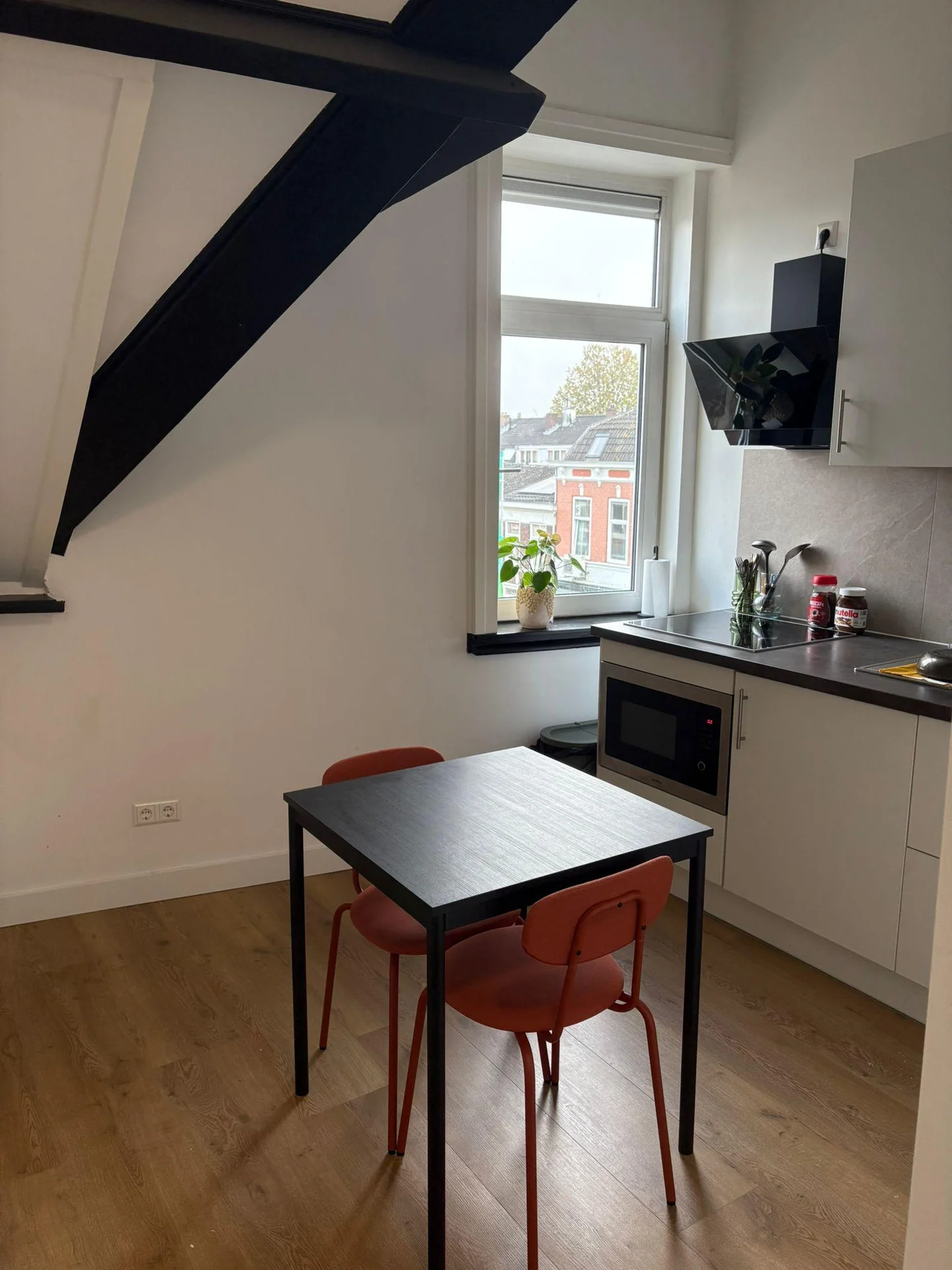 Foto van de Appartement gelegen aan de Kanaalstraat in Utrecht