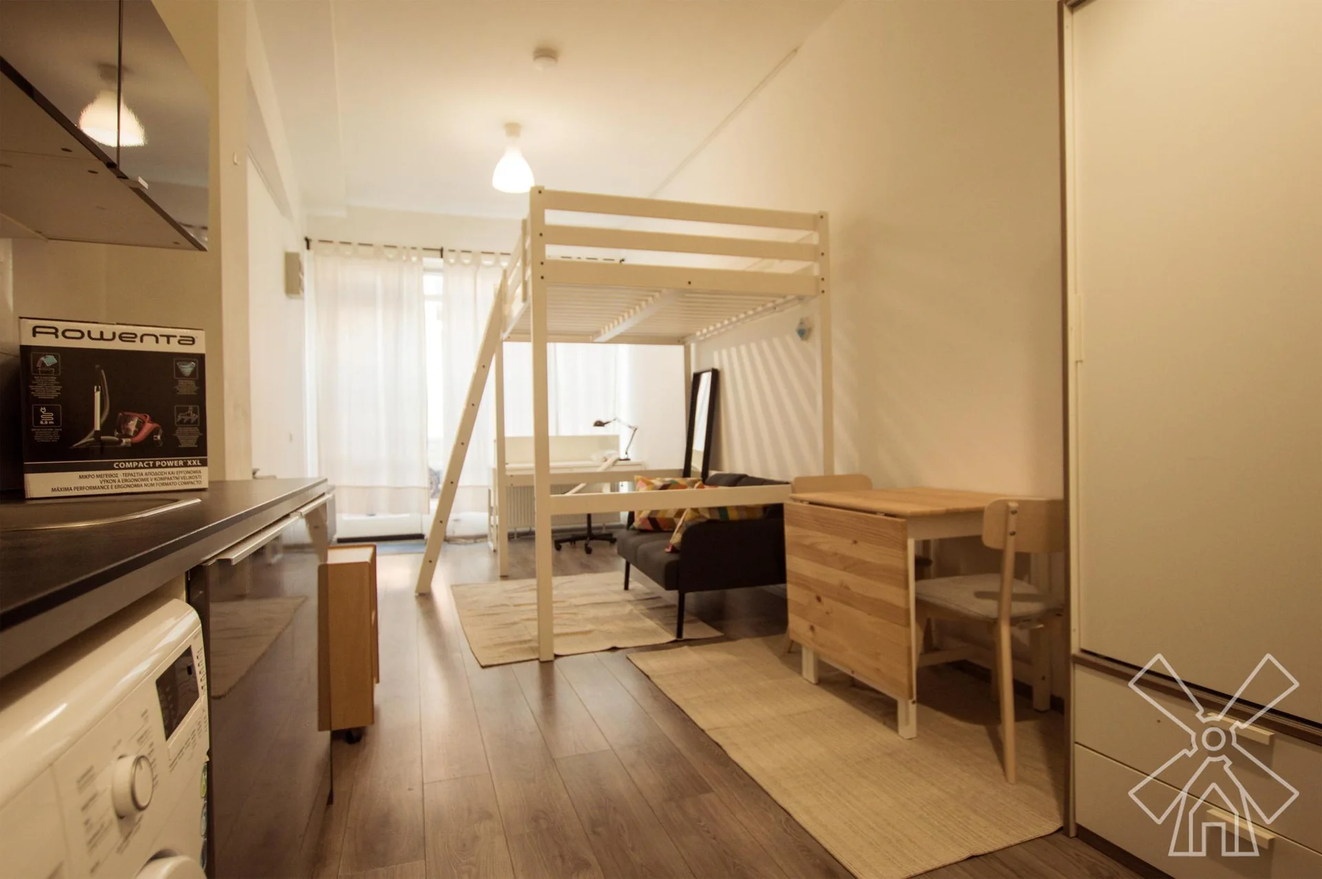 Foto van de Studio gelegen aan de Gouwestraat in Den Haag