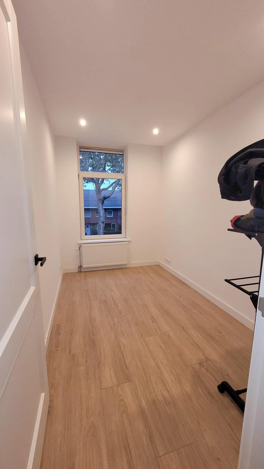 Foto van de Kamer gelegen aan de Dordtsestraatweg in Rotterdam