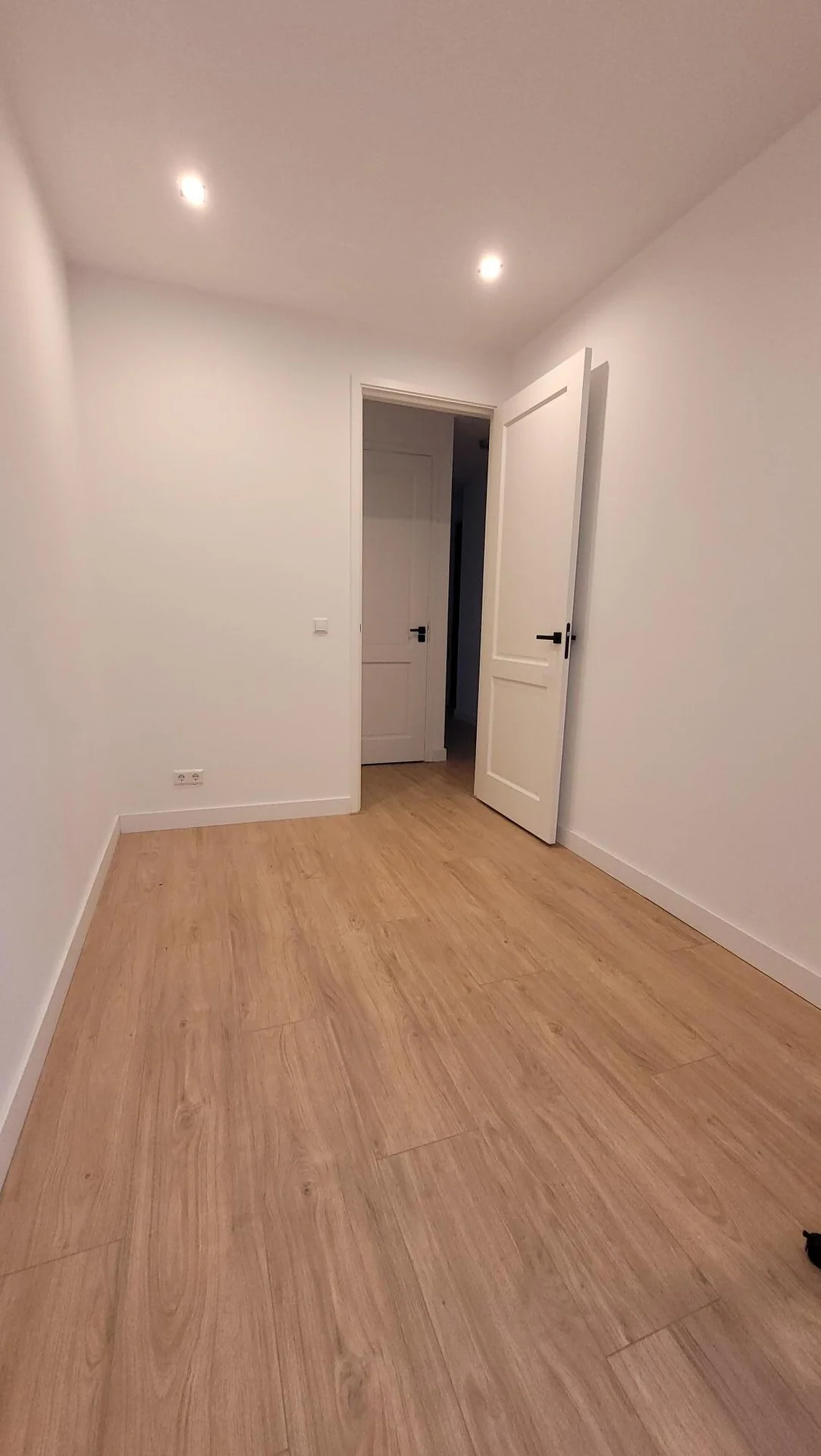 Foto van de Kamer gelegen aan de Dordtsestraatweg in Rotterdam