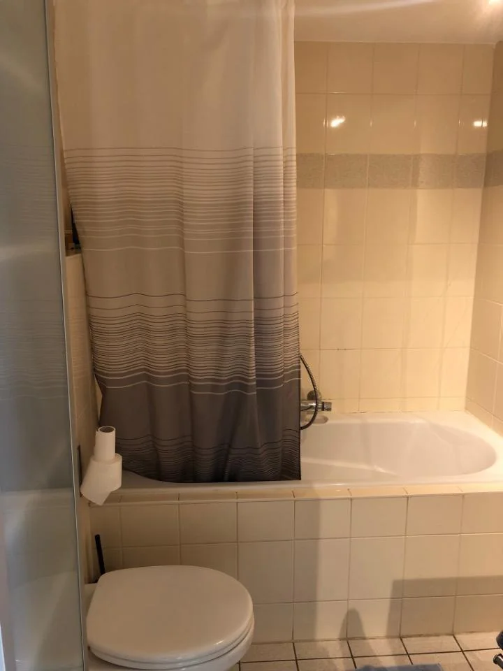 Foto van de Kamer gelegen aan de Van Heenvlietlaan in Amsterdam