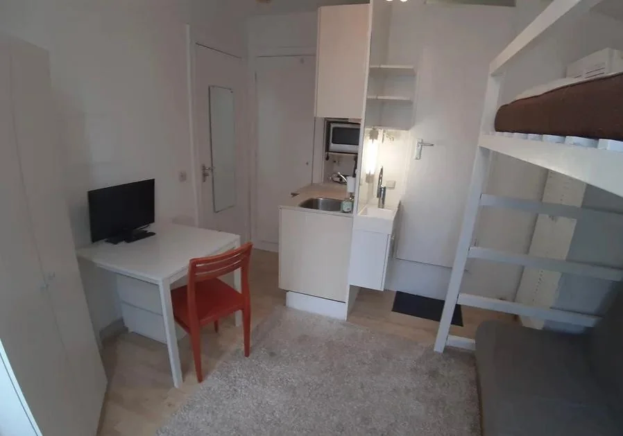 Foto van de Studio gelegen aan de Holendrechtstraat in Amsterdam